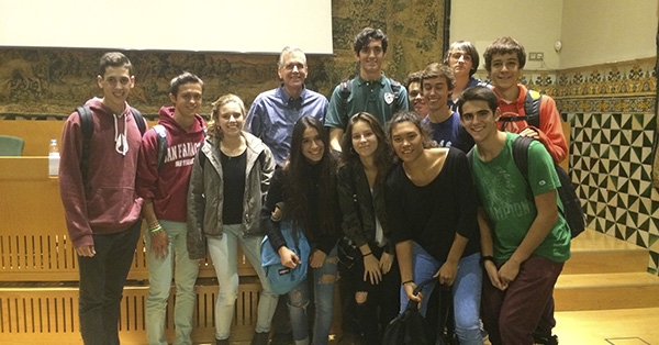 Els alumnes de 2n de Batxillerat de biologia anem a la confer&egrave;ncia Ecologia i evoluci&oacute;