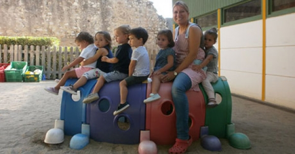 EI2 Adaptaci&oacute; a l'escola