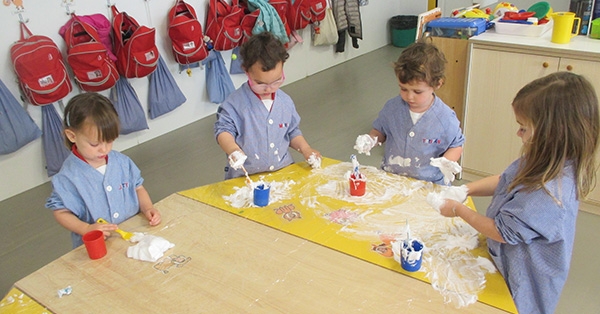 EI2 Experimentem amb escuma d'afaitar