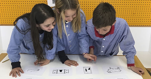 Els alumnes de 2n i 5&egrave; de Prim&agrave;ria participen en el projecte POSTDATA en col&middot;laboraci&oacute; amb el MACBA