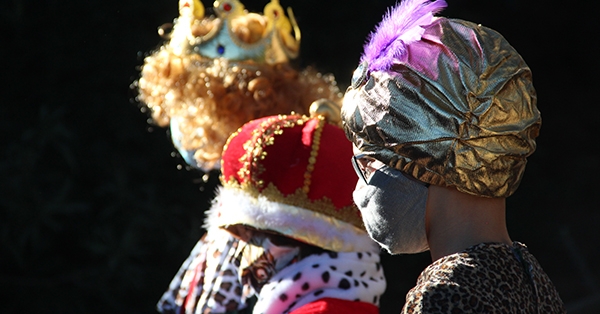Els alumnes de 6&egrave;EP representen el tradicional pessebre vivent de l&rsquo;escola